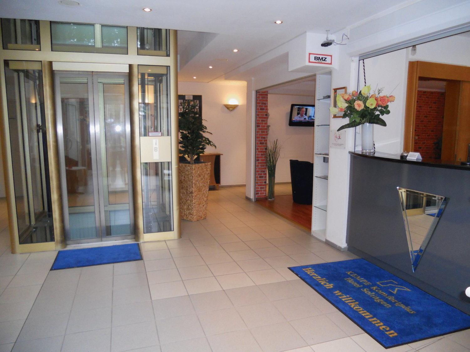Kempe Komfort Plus Hotel Solingen Interior foto
